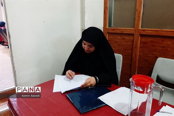 دوره آموزش معارف و اندیشه اسلامی بسیجیان در فرهنگسرای طاووسیه شیراز