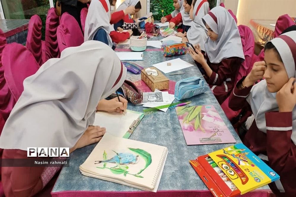 درخشش دانش‌آموزان بافقی در مسابقات فرهنگی و هنری سال تحصیلی ۱۴۰۱_۱۴۰۲