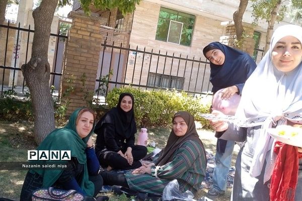 برگزاری مجموعه اردوهای تفریحی آموزشی دختران دانش‌آموز در رودهن