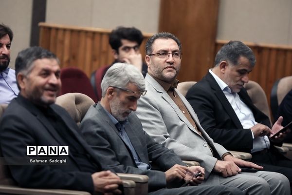 روز پایانی دومین کنگره معلمان انقلاب اسلامی