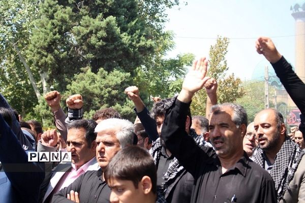 تشییع و تدفین  شهید گمنام دانش‌آموز در اداره کل آموزش و پرورش شهرستان‌های استان‌تهران