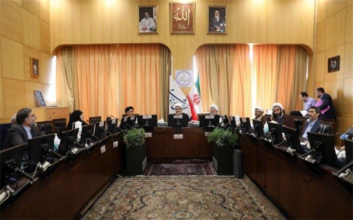 جلسات کمیسیون قضایی برای بررسی لایحه عفاف و حجاب علنی باشد