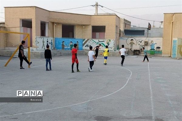 فعالیت دانش‌آموزان در پایگاه‌های تابستانه سازمان دانش‌آموزی فارس