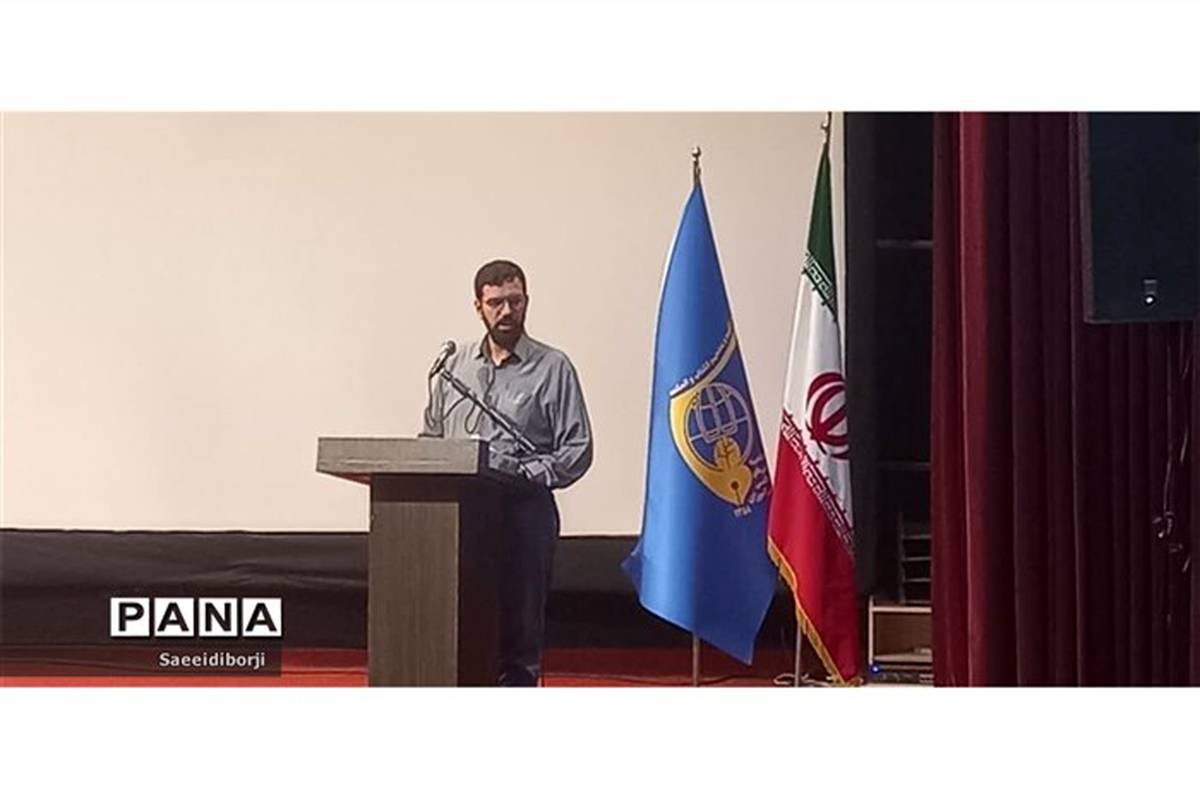 برگزاری اردوی آموزشی، تربیتی طلایه‌داران فردا ویژه مسئولین انجمن‌های اسلامی دانش‌آموزی خراسان شمالی/فیلم