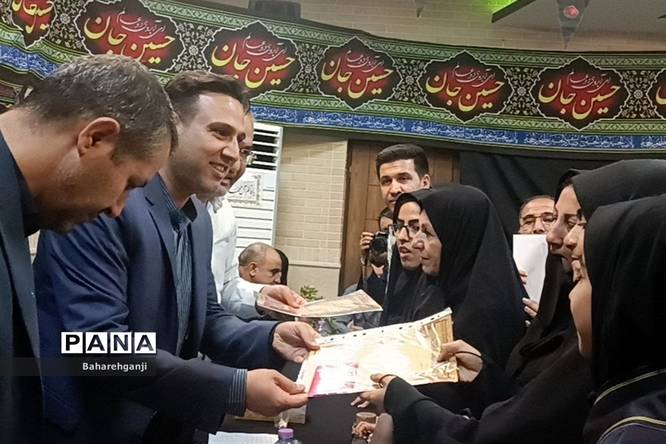 استقبال دانشآموزان پانا از دوشنبه محوری در مسجد امام حسن عسکری (ع)