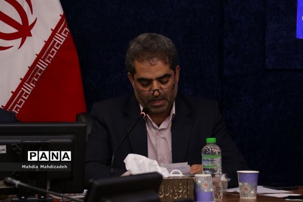 نشست خبری مدیرکل آموزش و پرورش خراسان رضوی با اصحاب رسانه به مناسبت هفته دولت