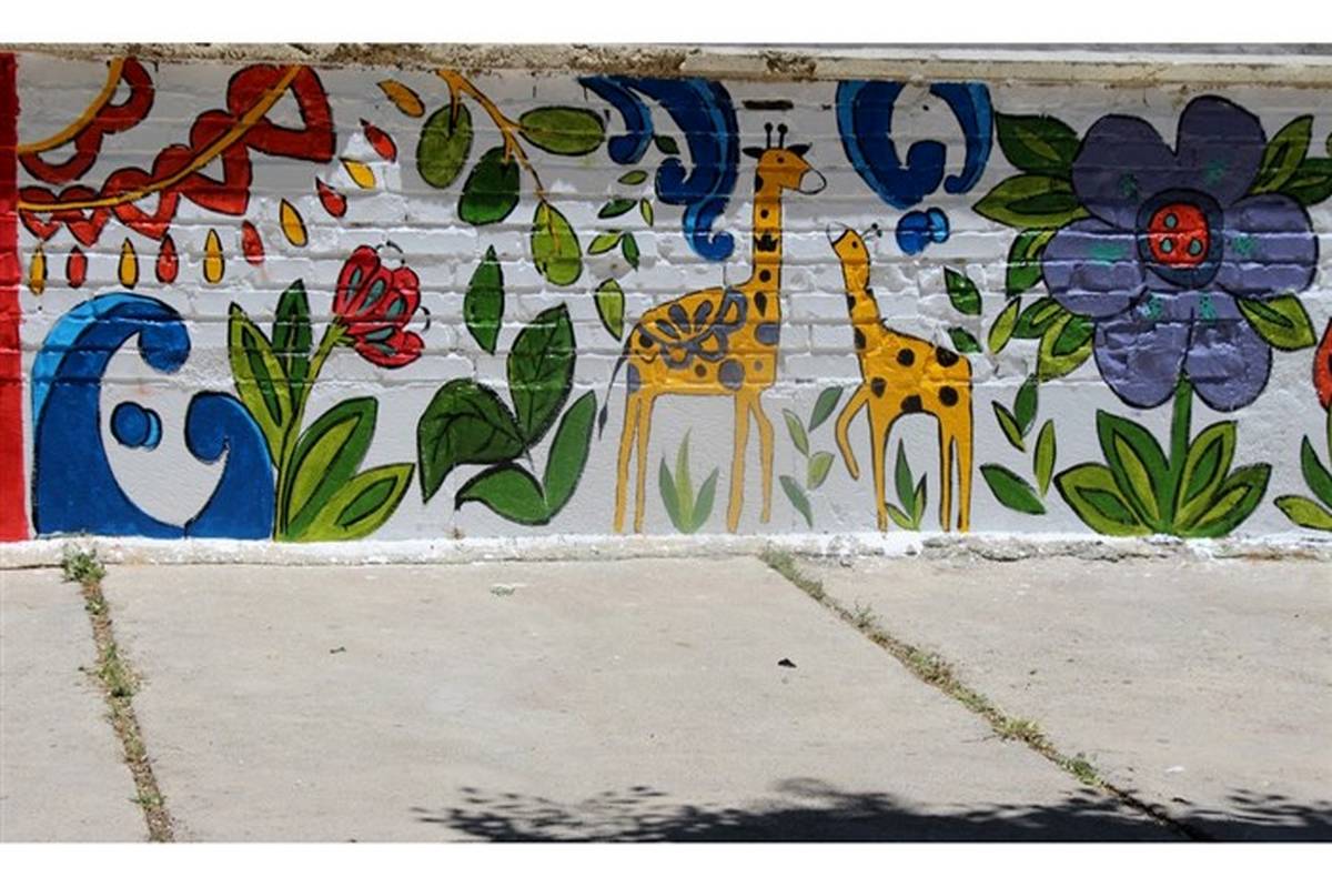 اجرای نقاشی دیواری در 10 نقطه شهرکرد