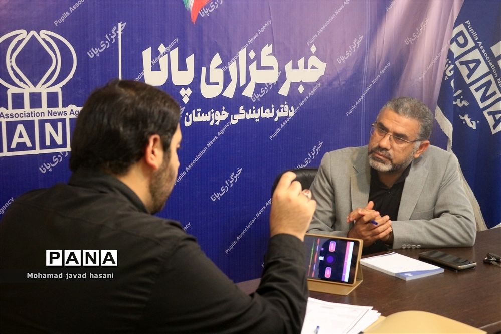 گفتگوی اختصاصی با مدیر هسته مشاوره اداره‌کل آموزش و پرورش خوزستان
