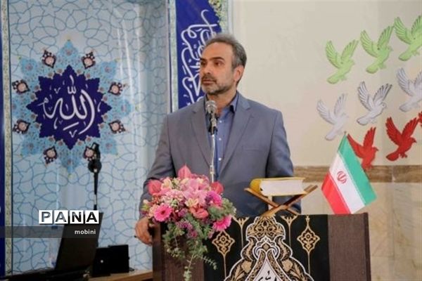 آیین نامگذاری و افتتاحیه  دبستان شهید محمود آهنی