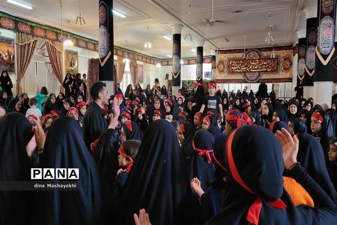 اجتماع دختران حسینی شهرستان گلپایگان به‌مناسبت سالروز شهادت حضرت رقیه(س)