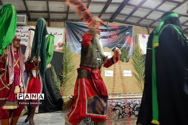 اجتماع فرزندان حسینی ومادران زینبی با اجرای گروه تعزیه چهارده معصوم (ع) در محله سعدی