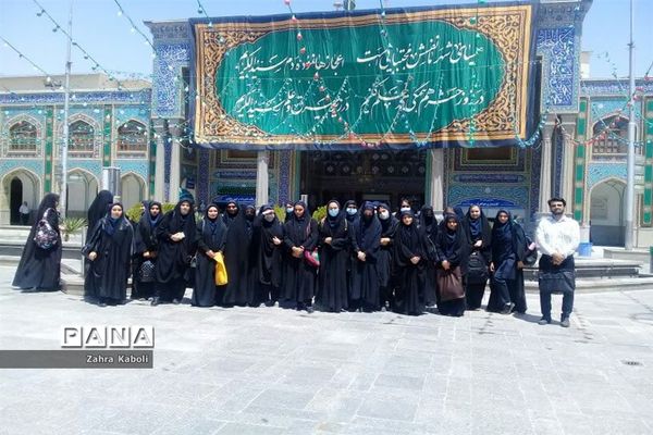 بازدید دانش‌آموزان آموزش و پرورش اسلامشهر از دانشگاه قرآن و حدیث شهرری