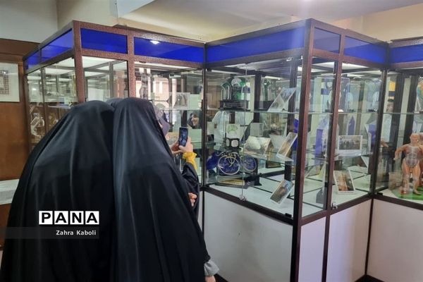 بازدید دانش‌آموزان آموزش و پرورش اسلامشهر از دانشگاه قرآن و حدیث شهرری