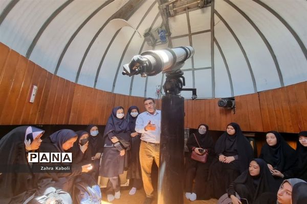بازدید دانش‌آموزان آموزش و پرورش اسلامشهر از دانشگاه قرآن و حدیث شهرری