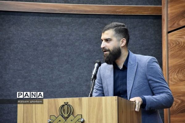 نشست خبری استاندار مازندران به مناسبت هفته دولت