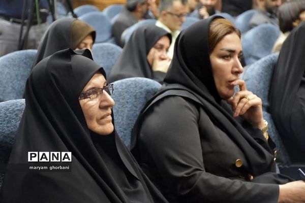 نشست خبری استاندار مازندران به مناسبت هفته دولت