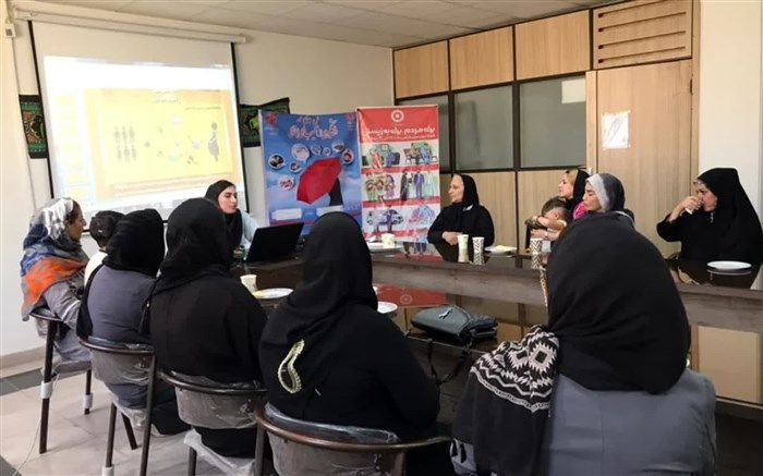 برگزاری کارگاه آموزشی ویژه زنان سرپرست خانوار در شهرستان ملارد