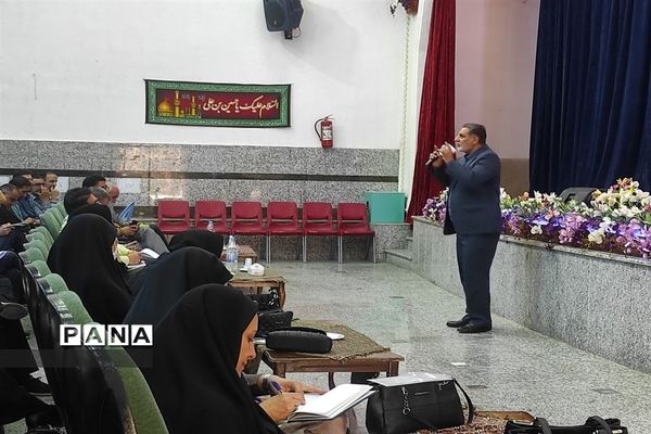 برگزاری مرحله پنجم از دوره سفیران تربیت در اردوگاه استانی شهید بهشتی استان اصفهان