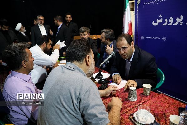 ملاقات مردمی  وزیر آموزش و پرورش با مردم منطقه خانی‌آباد نو
