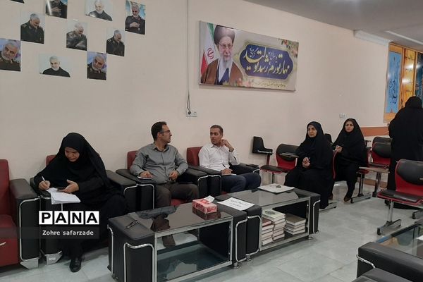 برگزاری وبینار آموزشی کارگروه پروژه مهر ۱۴۰۲ در آموزش و پرورش رودهن