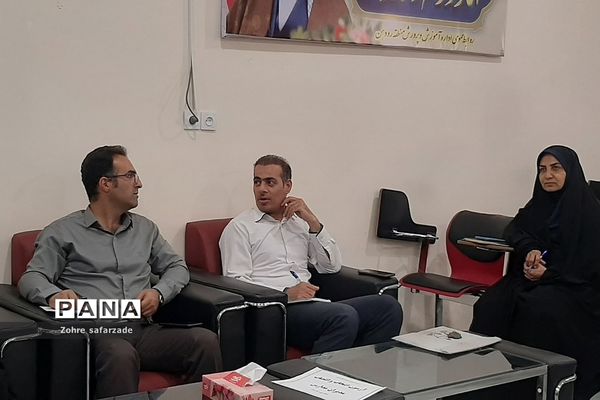 برگزاری وبینار آموزشی کارگروه پروژه مهر ۱۴۰۲ در آموزش و پرورش رودهن