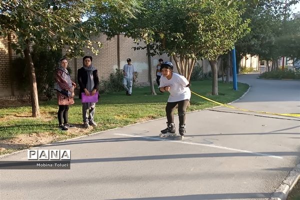 برگزاری اولین دوره مسابقات اسکیت سرعت نوجوانان شهرستان بهارستان