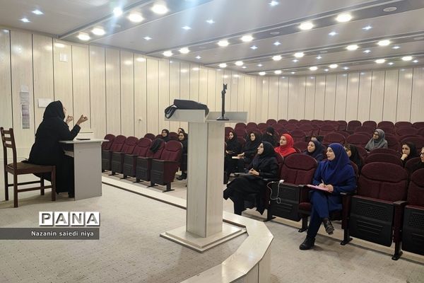 برگزاری کارگاه هنرهای نمایشی در کانون فرهنگی و تربیتی شهید حاج قاسم سلیمانی رودهن