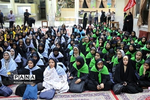 برگزاری چهاردهمین دوره اردوی دختران زیارت اولی در مشهد مقدس