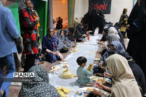 راه اندازی موکب شهدای فاطمیون در ورودی شهر ماهان - کرمان