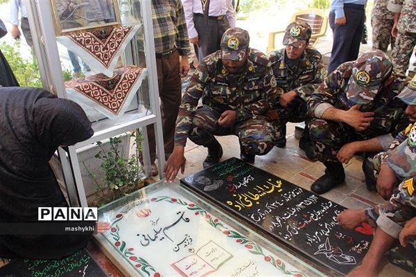 زائران اربعین حسینی در گلزارشهدای بین المللی کرمان