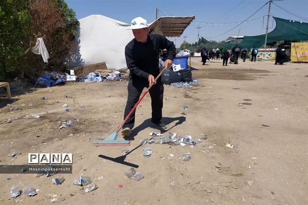 جلوه‌هایی از خدمتگزاری مربیان و اعضای سازمان دانش‌آموزی خوزستان در موکب عشاق الحسین