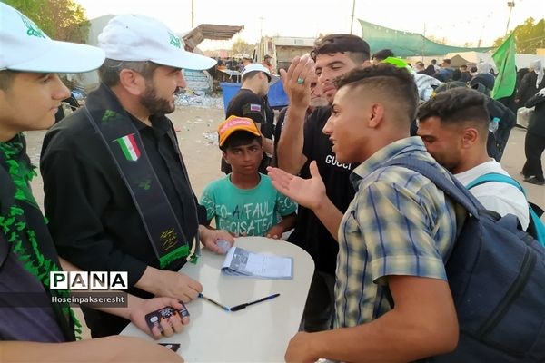 جلوه‌هایی از خدمتگزاری مربیان و اعضای سازمان دانش‌آموزی خوزستان در موکب عشاق الحسین