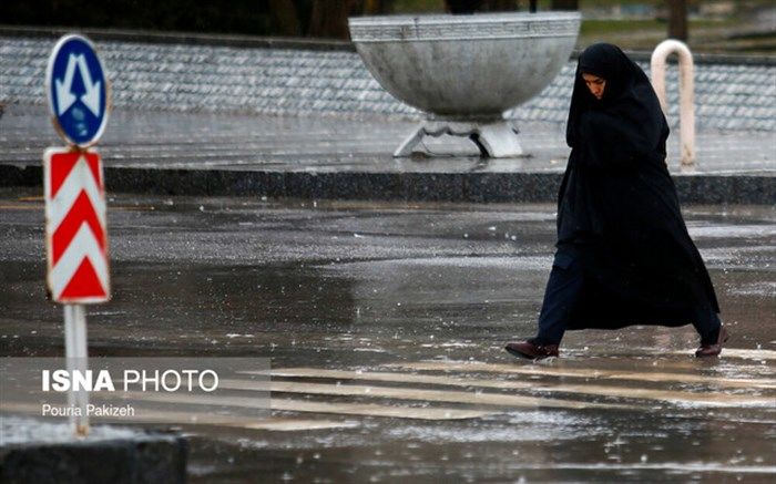 احتمال بارش تگرگ و وزش باد شدید در تهران