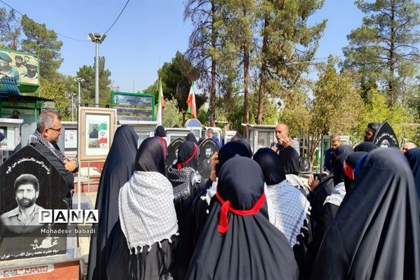 تجدید میثاق معاونان و مربیان پرورشی با بنیانگذار جمهوری اسلامی و شهدا