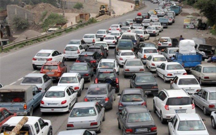 تردد در آزادراه تهران-شمال و جاده چالوس ممنوع شد