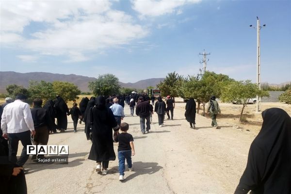 پیاده‌روی دلدادگان حسینی شهرستان اقلید