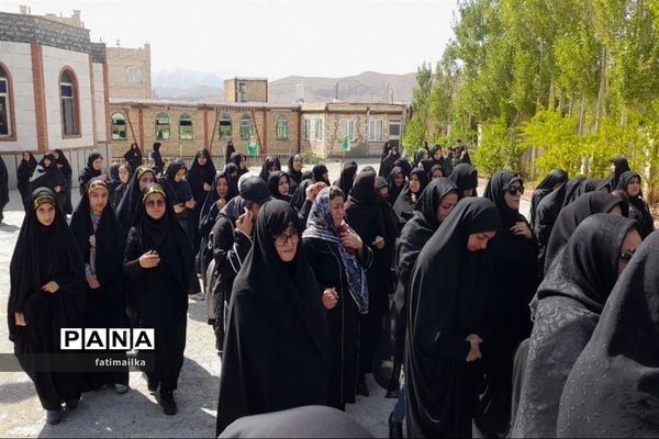 پیاده‌روی و عزاداری جاماندگان اربعین حسینی در شهرستان فیروزکوه
