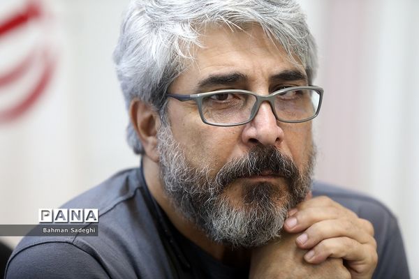 حضور امیر غفارمنش در خبرگزاری پانا