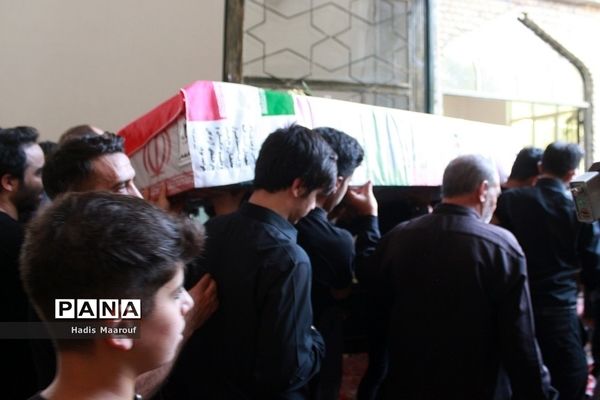 مراسم تشییع شهید مدافع حرم نسیم‌شهری