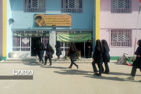 مانور بازگشایی دبیرستان دخترانه نمونه دولتی فاطمه الزهراء (س) شهرستان شیروان