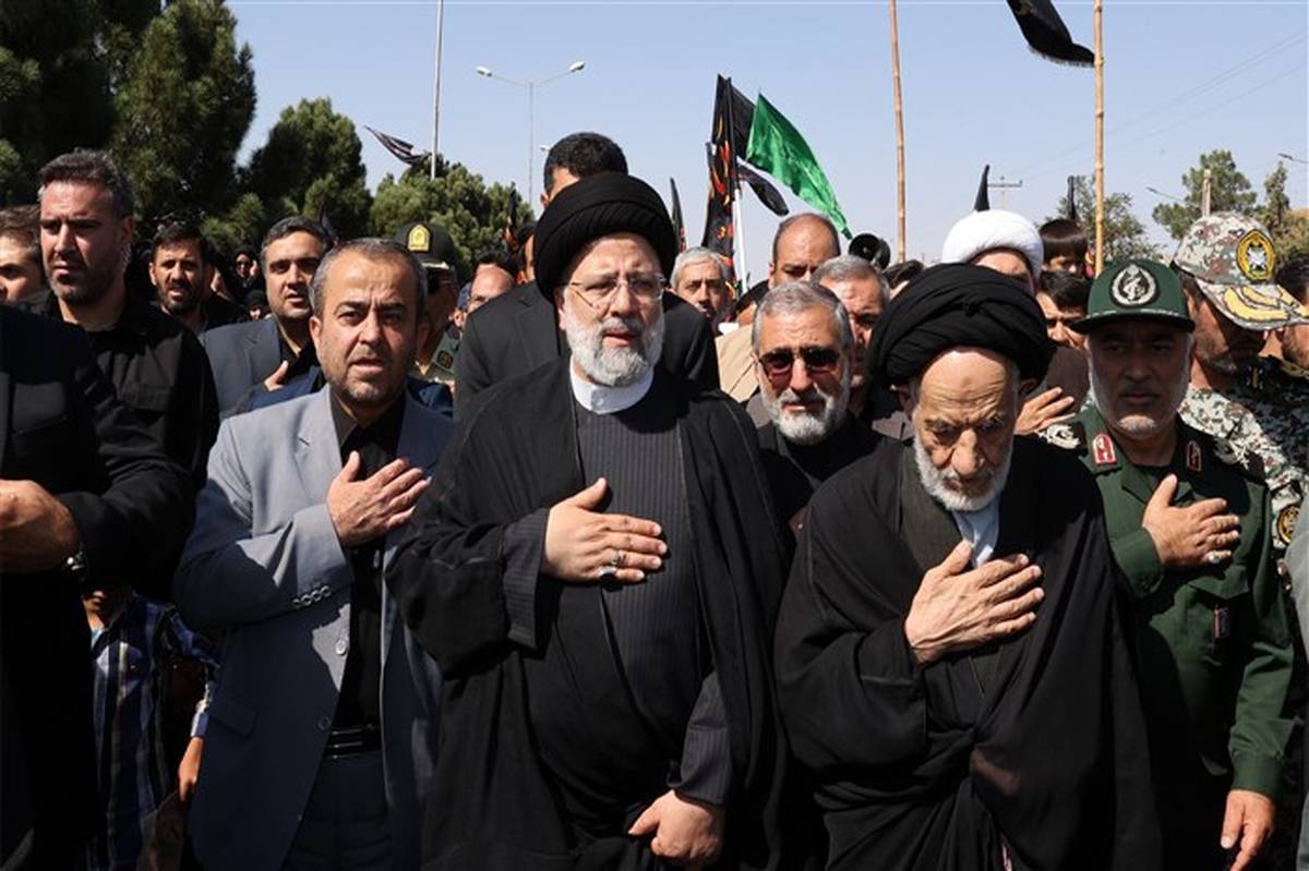 حضور رئیس‌جمهوری در جمع سوگواران اربعین حسینی در بیرجند