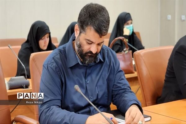 نشست شورای آموزش و پرورش ناحیه یک شهرستان بهارستان