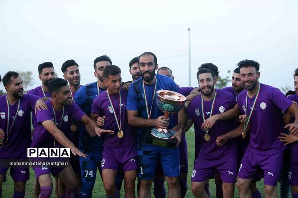 جشن قهرمانی تیم فوتبال بزرگسالان فجر قزوین