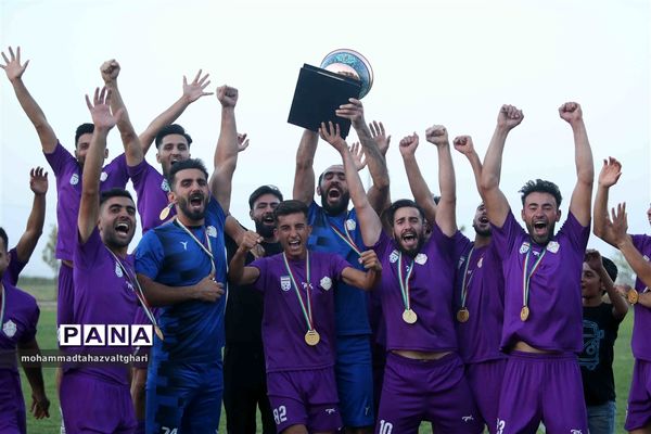 جشن قهرمانی تیم فوتبال بزرگسالان فجر قزوین