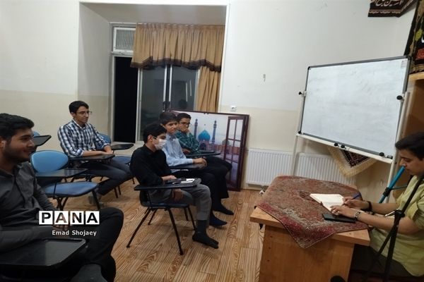 برگزاری جلسه امور جوانان و نوجوانان دانش‌آموز شهرستان کاشمر