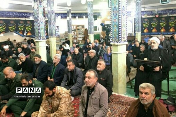 اقامه باشکوه نمازجمعه در شهرستان فیروزکوه