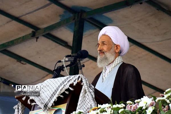رژه نیروهای مسلح در استان مازندران