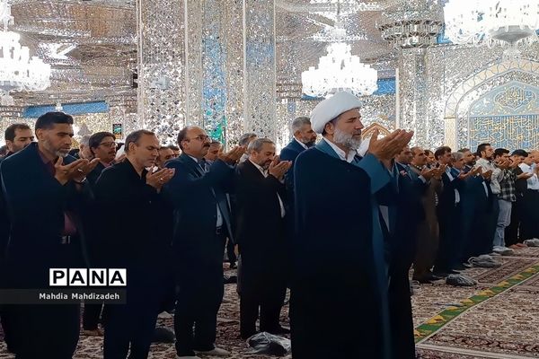 همایش مدیران مدارس مشهد مقدس در حرم مطهر رضوی با محوریت میثاق با امام رضا(ع)