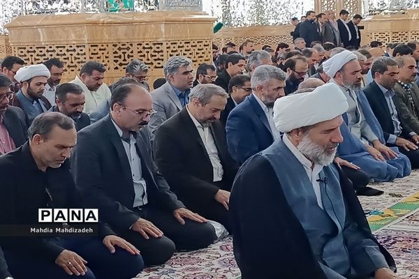 همایش مدیران مدارس مشهد مقدس در حرم مطهر رضوی با محوریت میثاق با امام رضا(ع)