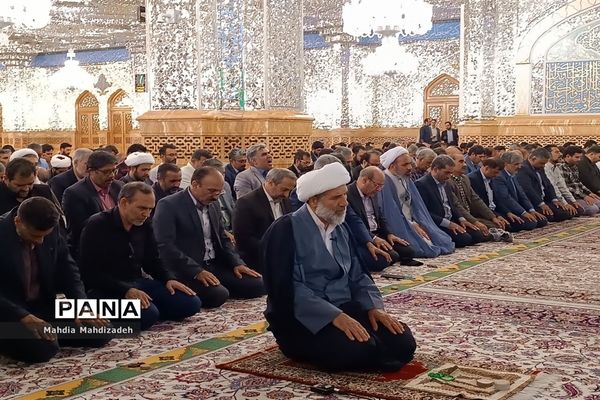 همایش مدیران مدارس مشهد مقدس در حرم مطهر رضوی با محوریت میثاق با امام رضا(ع)